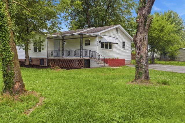 302 Jim Bowie Dr, Smyrna, TN 37167