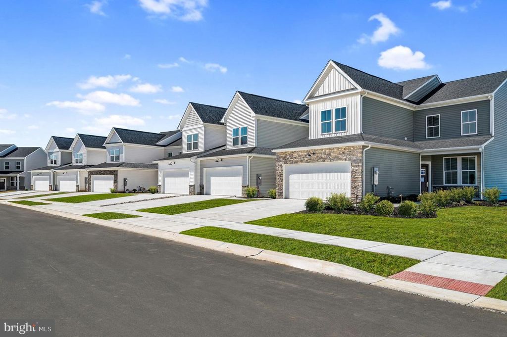 3164 PETT LEVEL DR, Middletown, DE 19709