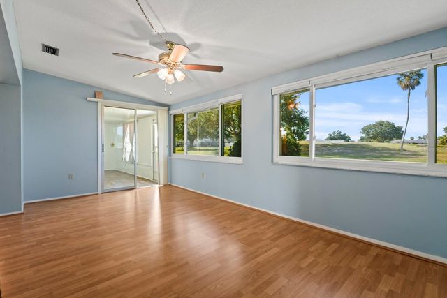606 LA JOLLA AVENUE, Sun City Center, FL 33573