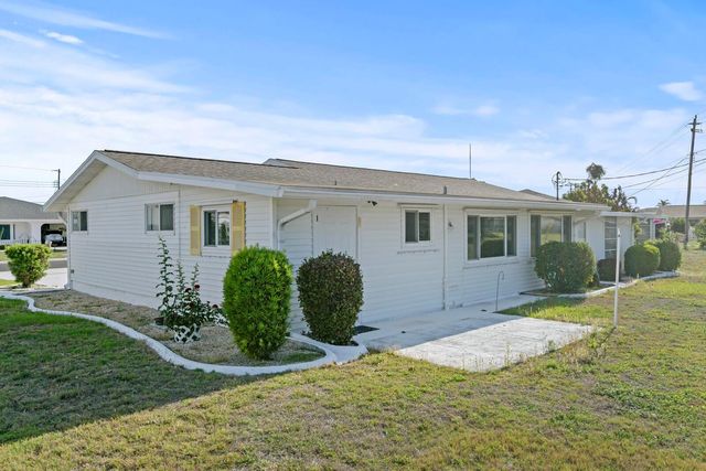 606 LA JOLLA AVENUE, Sun City Center, FL 33573