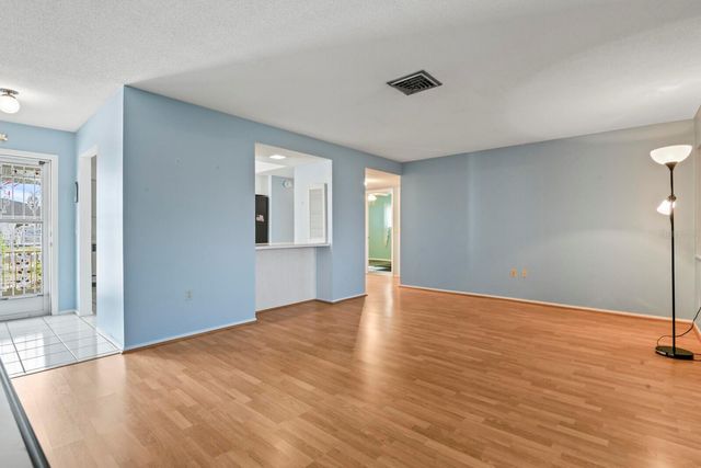 606 LA JOLLA AVENUE, Sun City Center, FL 33573