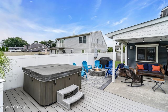 3 Hedgewood Road, Howell, NJ 07731