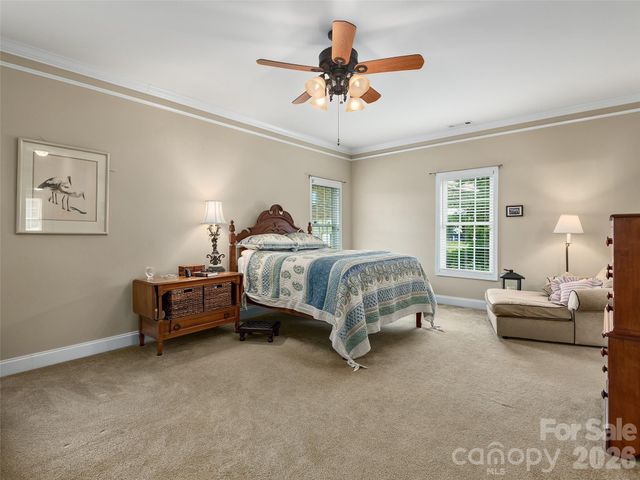 4 Lancaster Lane, Weaverville, NC 28787