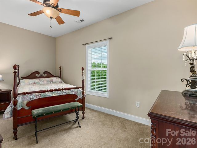 4 Lancaster Lane, Weaverville, NC 28787