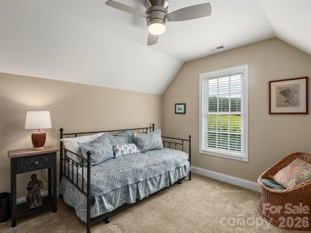 4 Lancaster Lane, Weaverville, NC 28787