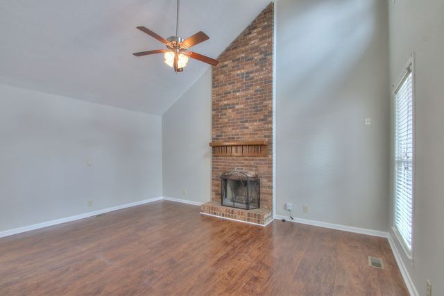 4925 Kilimanjaro Dr, Old Hickory, TN 37138