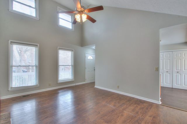 4925 Kilimanjaro Dr, Old Hickory, TN 37138