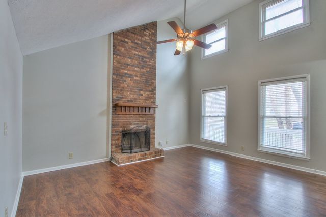 4925 Kilimanjaro Dr, Old Hickory, TN 37138