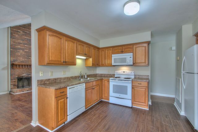4925 Kilimanjaro Dr, Old Hickory, TN 37138