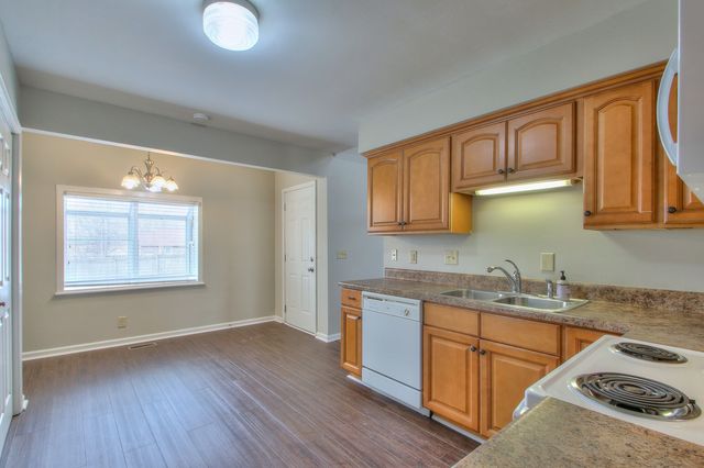 4925 Kilimanjaro Dr, Old Hickory, TN 37138