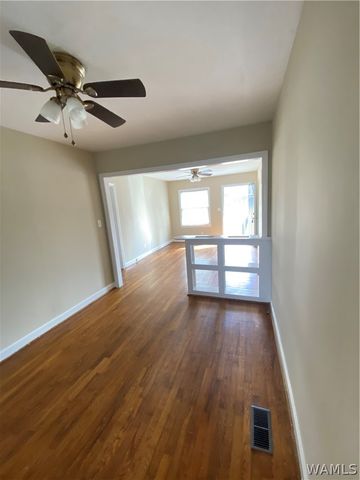 2828 2nd E A, Tuscaloosa, AL 35401