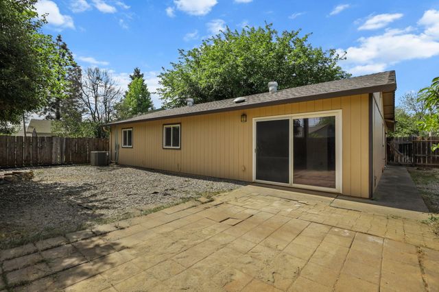 3985 Cirrus Street, Redding, CA 96002