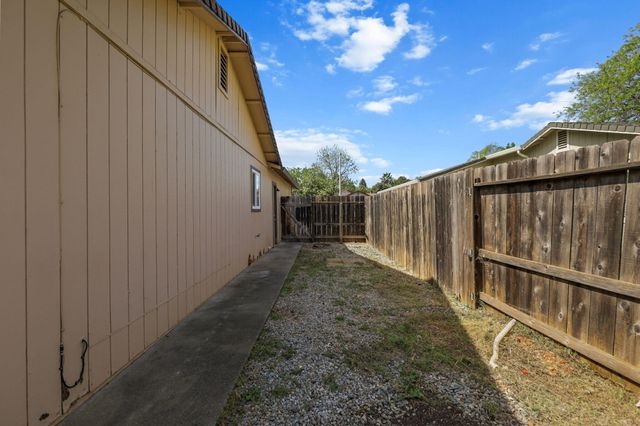 3985 Cirrus Street, Redding, CA 96002