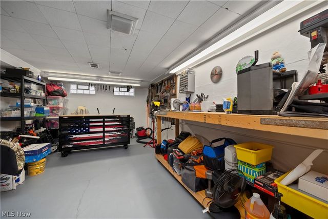 965 Gulf Road, Elyria, OH 44035