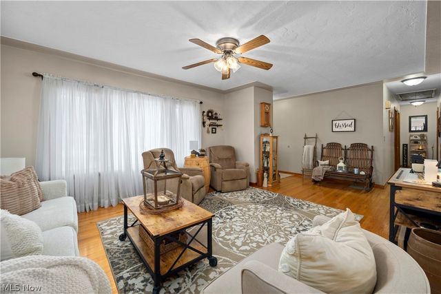 965 Gulf Road, Elyria, OH 44035