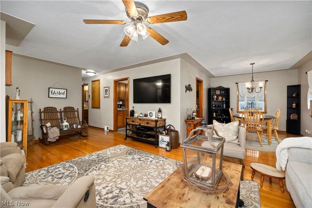 965 Gulf Road, Elyria, OH 44035