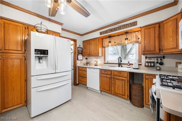 965 Gulf Road, Elyria, OH 44035