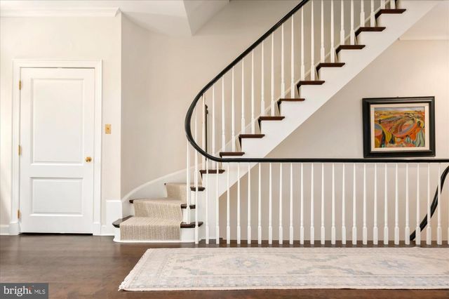 1642 35TH ST NW, Washington, DC 20007