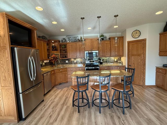 1007 6th Avenue NE, Dilworth, MN 56529