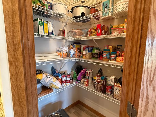 1007 6th Avenue NE, Dilworth, MN 56529