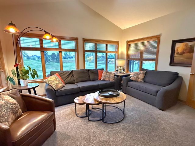 1007 6th Avenue NE, Dilworth, MN 56529