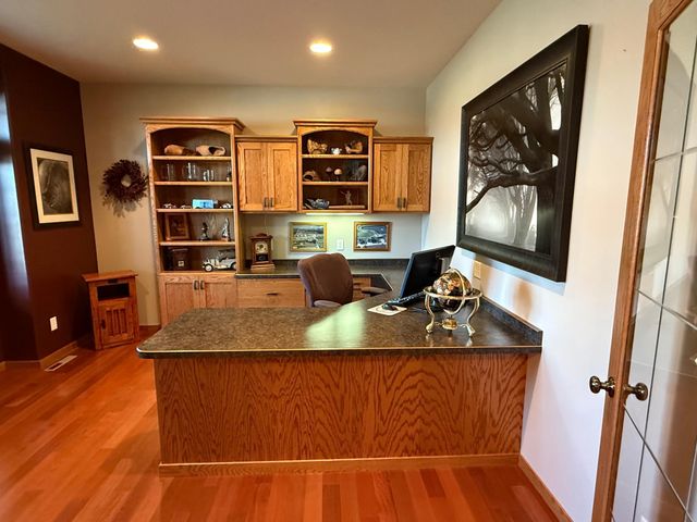 1007 6th Avenue NE, Dilworth, MN 56529