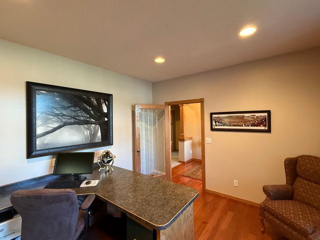 1007 6th Avenue NE, Dilworth, MN 56529