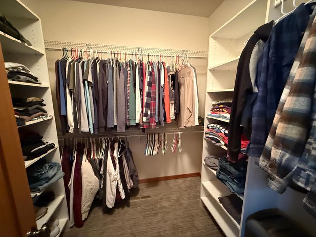 1007 6th Avenue NE, Dilworth, MN 56529