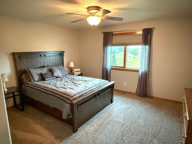 1007 6th Avenue NE, Dilworth, MN 56529