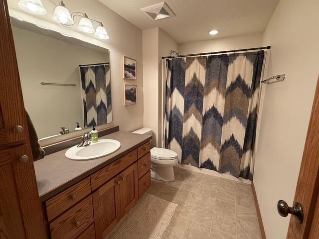 1007 6th Avenue NE, Dilworth, MN 56529