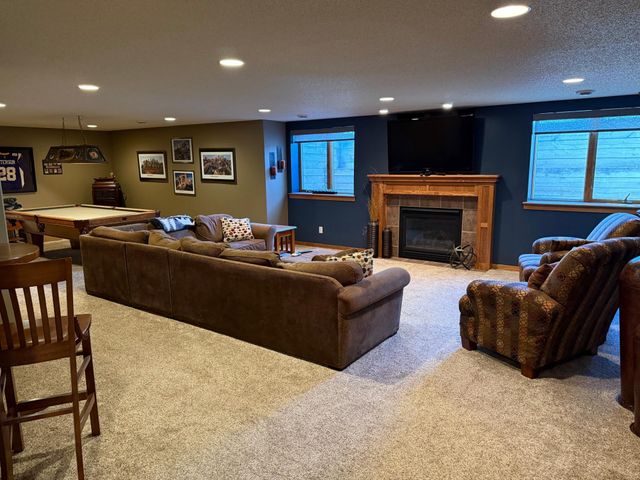 1007 6th Avenue NE, Dilworth, MN 56529