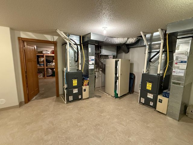 1007 6th Avenue NE, Dilworth, MN 56529