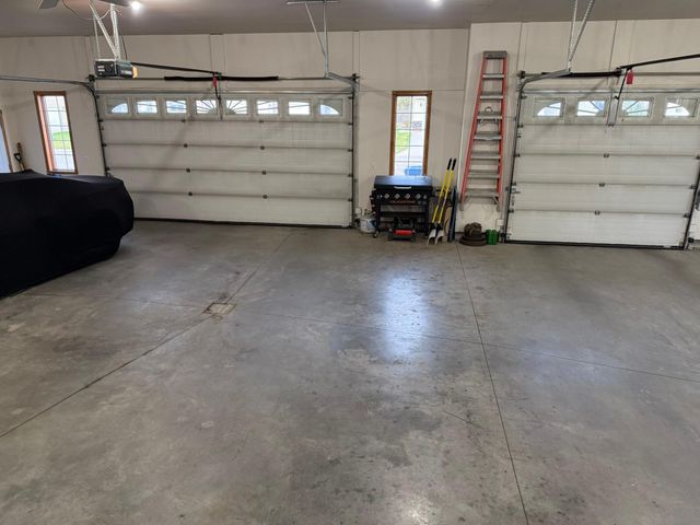 1007 6th Avenue NE, Dilworth, MN 56529