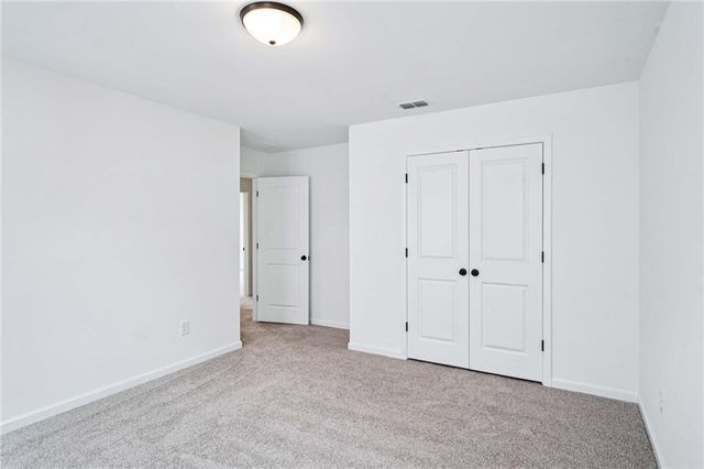 5456 Hargrove Way, Flowery Branch, GA 30542