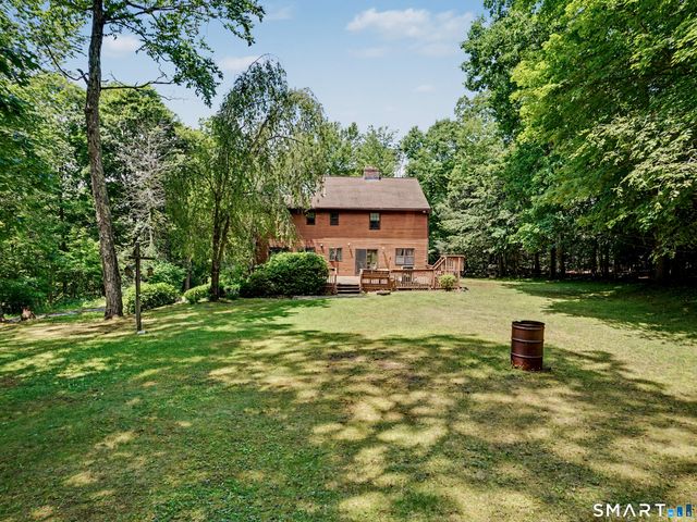 9 Old Country Road, Oxford, CT 06478