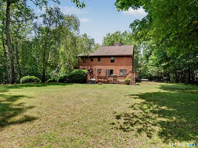 9 Old Country Road, Oxford, CT 06478