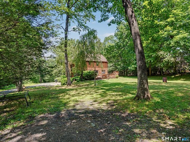 9 Old Country Road, Oxford, CT 06478