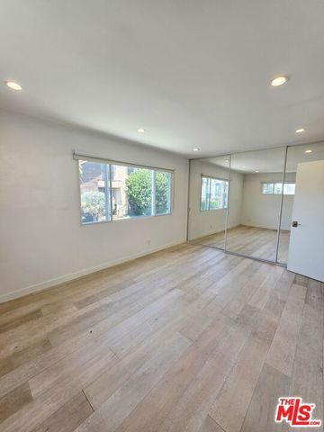 11754 Darlington Avenue, Los Angeles, CA 90049