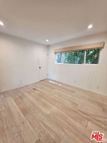 11754 Darlington Avenue, Los Angeles, CA 90049
