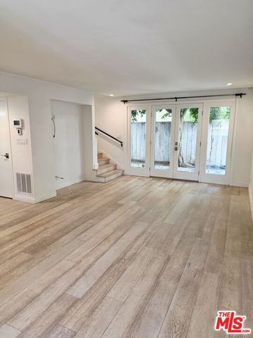 11754 Darlington Avenue, Los Angeles, CA 90049