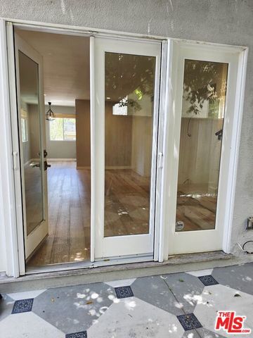 11754 Darlington Avenue, Los Angeles, CA 90049
