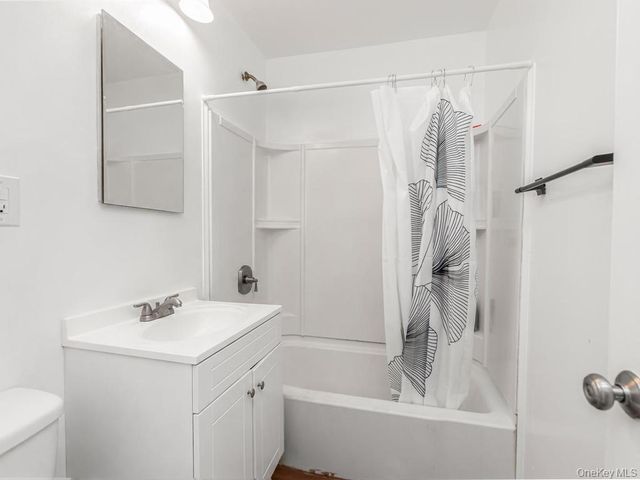 206-208 Balcom Avenue, Bronx, NY 10465