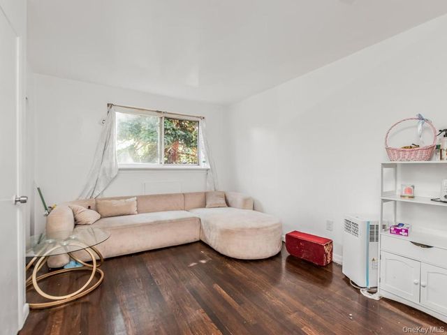 206-208 Balcom Avenue, Bronx, NY 10465