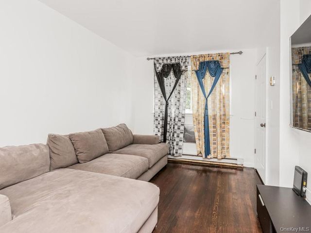 206-208 Balcom Avenue, Bronx, NY 10465