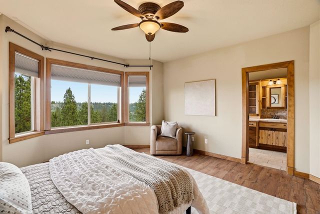 908 W Stirlingview Dr, Spokane, WA 99224