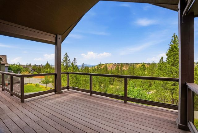 908 W Stirlingview Dr, Spokane, WA 99224