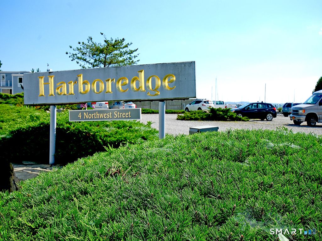 4 NW Street B-12, Stonington, CT 06378