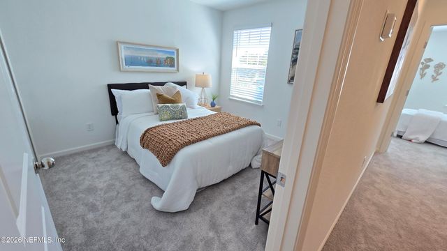 6821 LAKE MIST Lane, Jacksonville, FL 32210