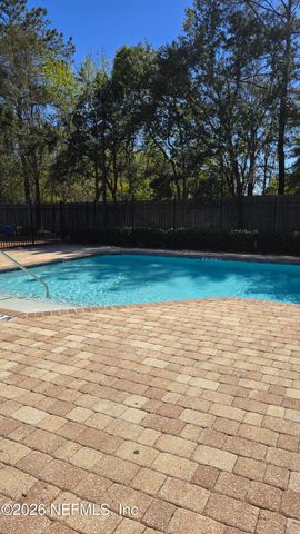 6821 LAKE MIST Lane, Jacksonville, FL 32210