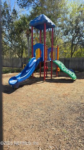 6821 LAKE MIST Lane, Jacksonville, FL 32210